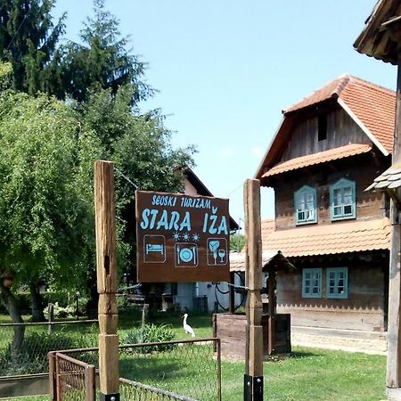 Appartamento Stara Iza Selisce Sunjsko Esterno foto